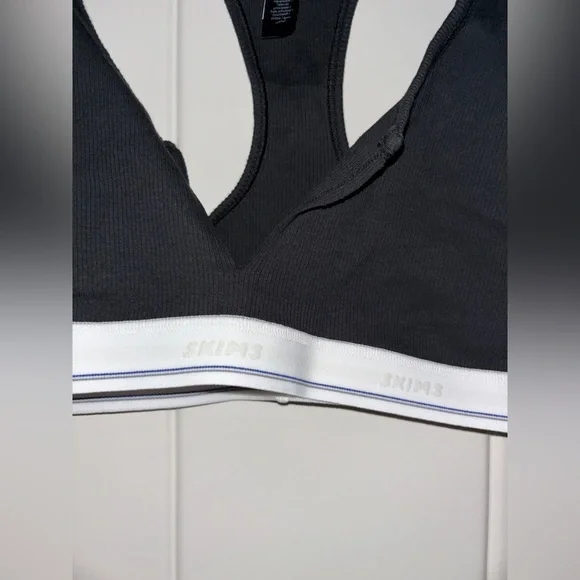 Skims Cotton Rib Slit Racerback Bralette Women XL NWT Sport Stretch‎ Comfy Black - Picture 4 of 7